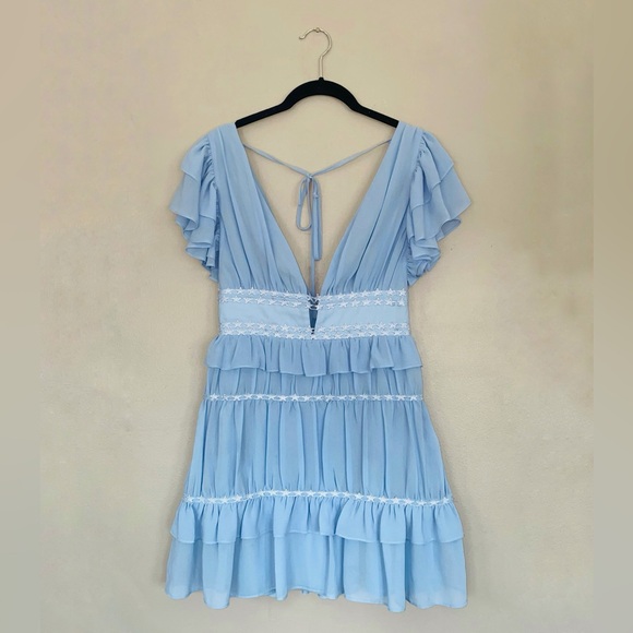 Lovers + Friends NWOT Joyce Star Blue Embroidered Ruffle Mini Dress Size S - Picture 4 of 6